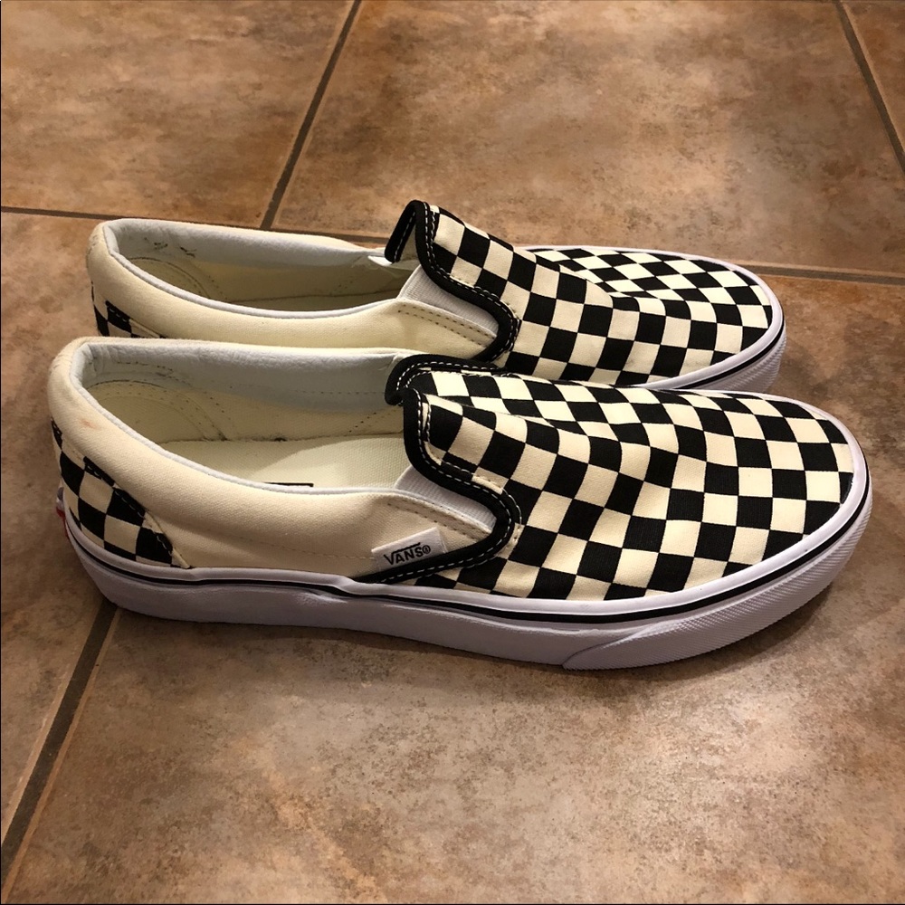 Vans Classic Slip On Checkered Sneakers Size 9.5 - Picture 2 of 4